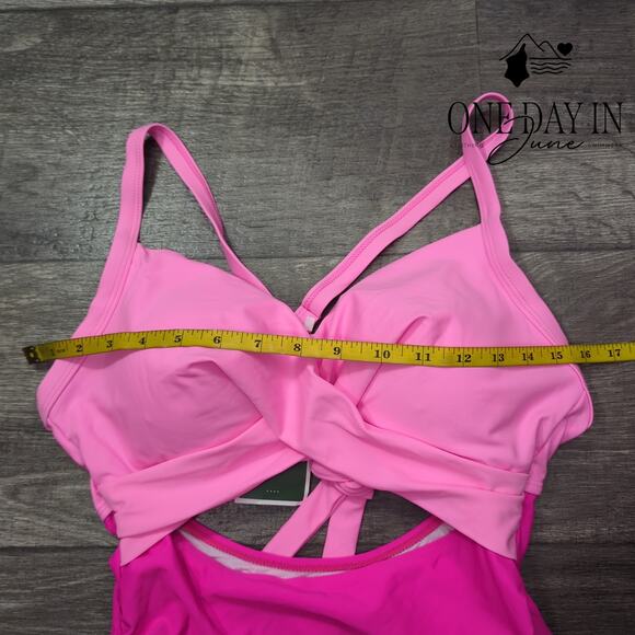 Eomenie Cross Front Cut Out One Piece Swimsuit Size M - Picture 5 of 7